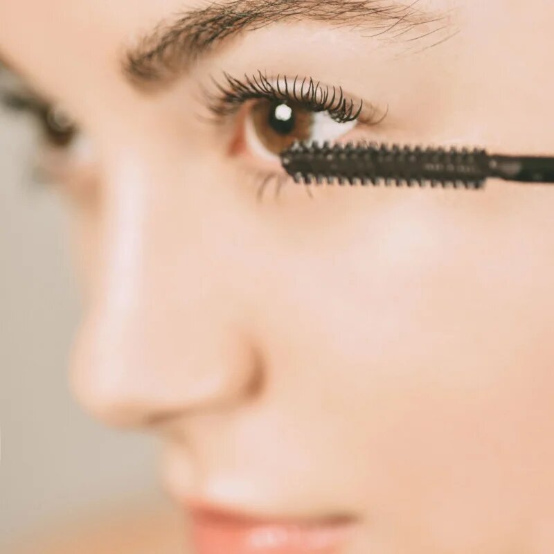 Perricone MD No Makeup Mascara szempillaspirál a dúsabb és hosszabb pillákért árnyalat Soft Black 8 g