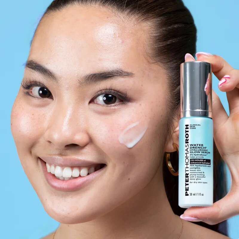 Peter Thomas Roth Water Drench Hyaluronic Glow Serum hyaluron szérum az élénk bőrért 30 ml