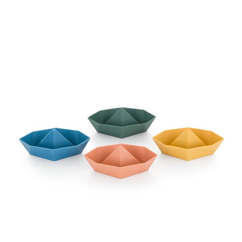 Petite&Mars Water Toys Fürdőjátékok 6 m+ Ships 4 db