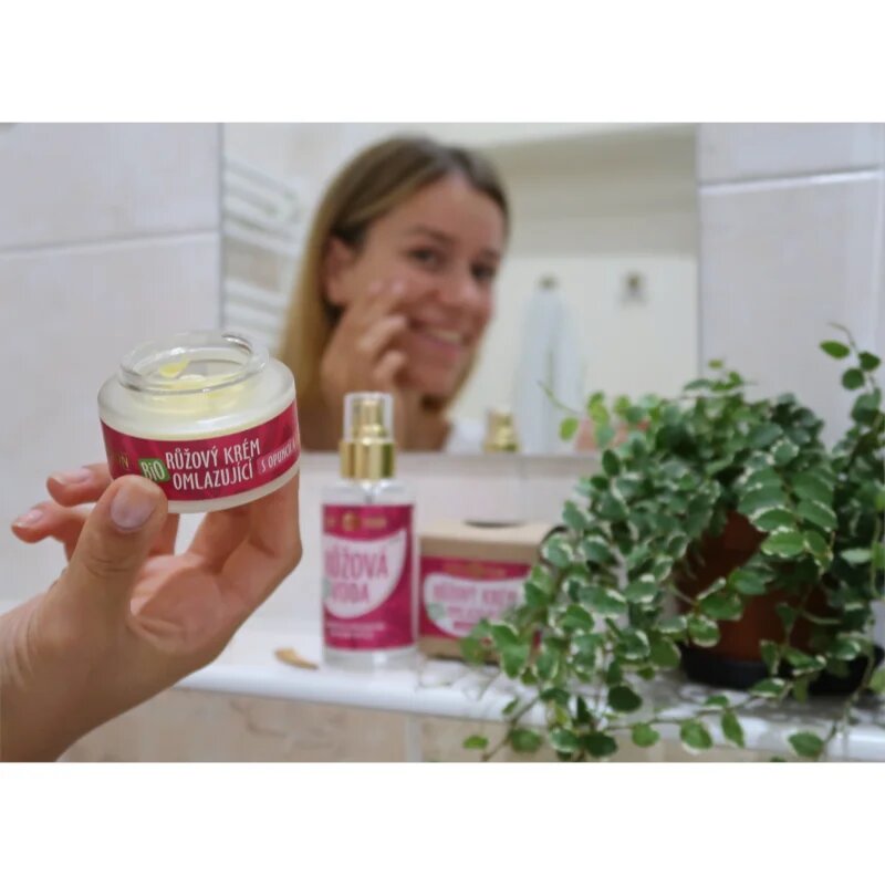 Purity Vision BIO Rose hidratáló rózsaszín krém fiatalító hatással 40 ml