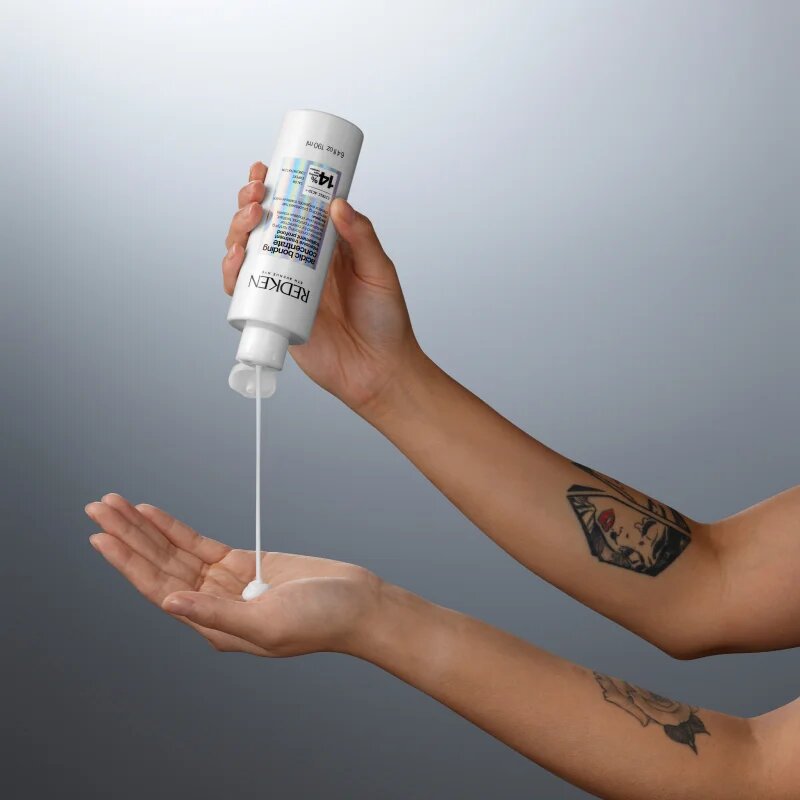 Redken Acidic Bonding Concentrate sampon előtti ápolás a károsult hajra 190 ml