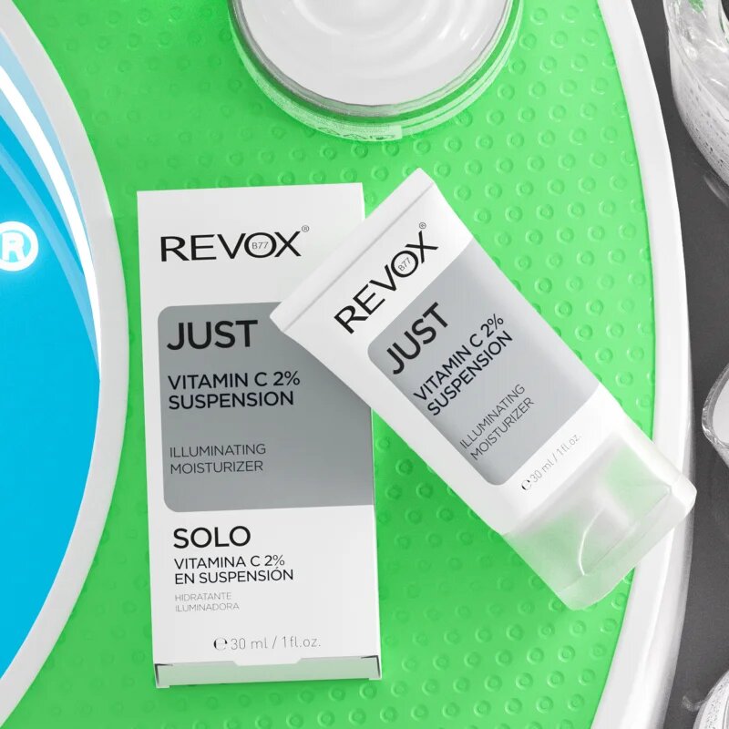 Revox B77 JUST Vitamin C 2% Suspension világosító hidratáló krém az arcra és a nyakra 30 ml