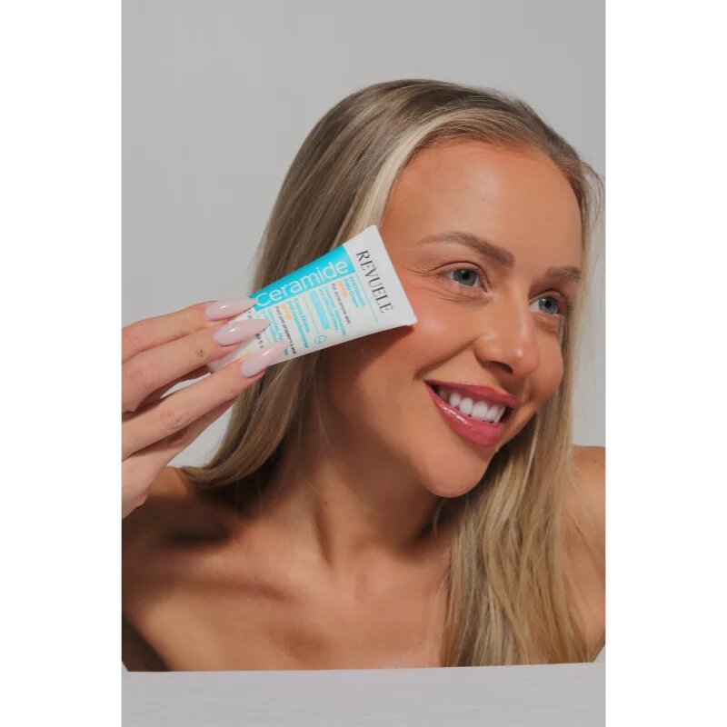 Revuele Ceramide Anti-Blemish Daily Cream nappali védőkrém problémás és pattanásos bőrre SPF 50 50 ml