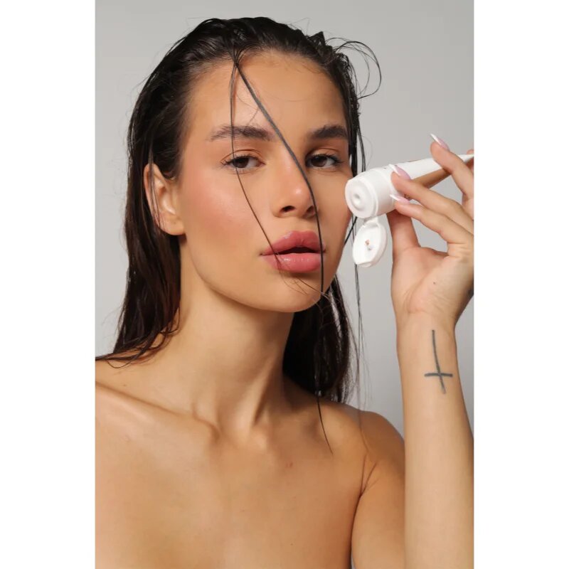 Revuele Sunprotect Tinted Face Cream színező védő krém SPF 50+ árnyalat Light Tint 50 ml