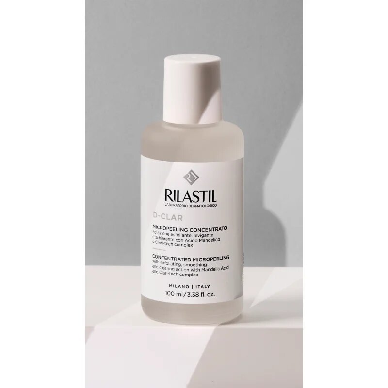 Rilastil D-Clar hámlasztó peeling szérum 100 ml