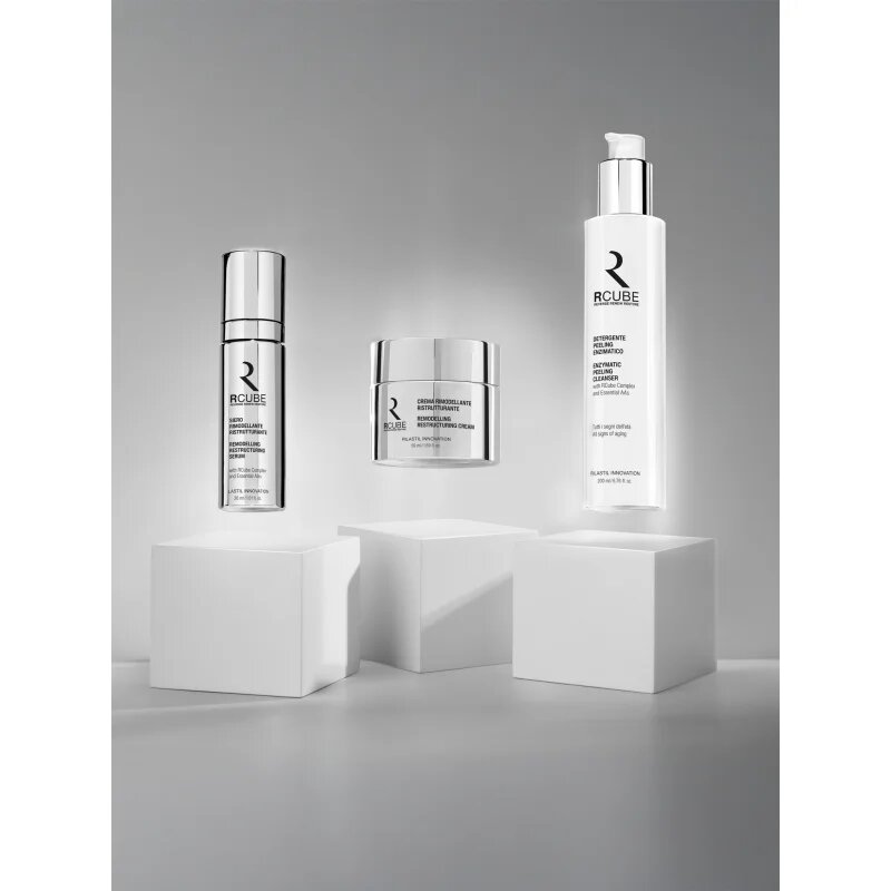 Rilastil RCube bőrfeszesítő szérum az arcra a ráncok ellen 30 ml
