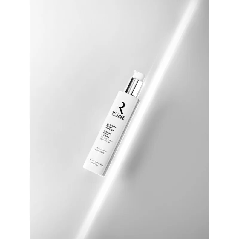 Rilastil RCube enzimatikus peeling az élénk és kisimított arcbőrért 200 ml