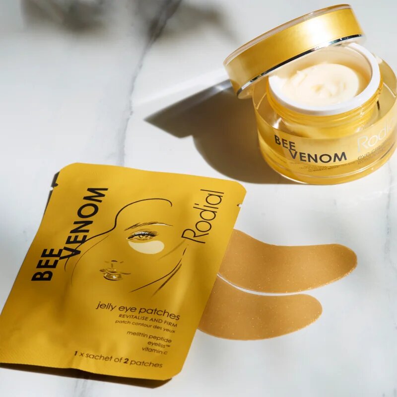Rodial Bee Venom Jelly Eye Patches feszesítő géles párnácskák a szemek alá nyugtató hatással 2 db