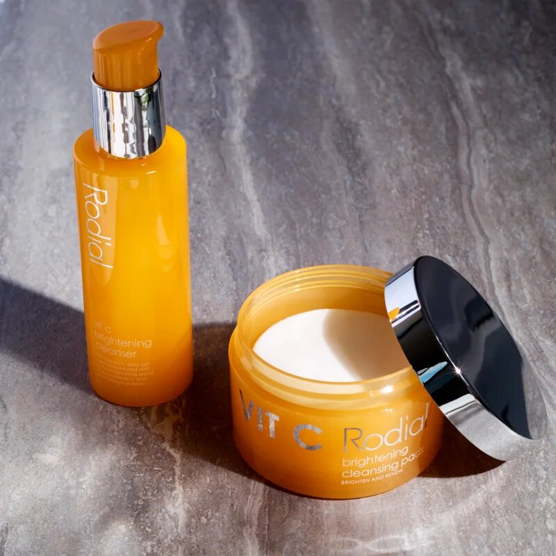 Rodial Vit C Brightening Cleanser Fényesítő tisztító gél 135 ml