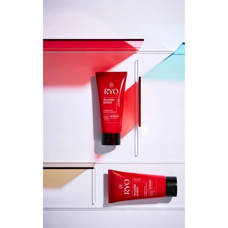 RYO Damage Care & Nourishing Treatment intenzív regeneráló ápolás a károsult hajra 300 ml