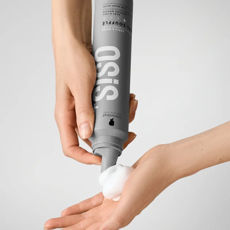 Schwarzkopf Professional Osis+ Curl Soufflé formázó hab a hullámos és göndör hajra 200 ml