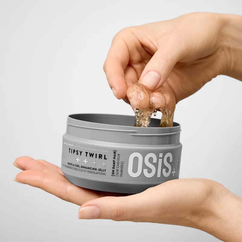 Schwarzkopf Professional Osis+ Tipsy Twirl hajzselé a hullámos és göndör hajra 300 ml