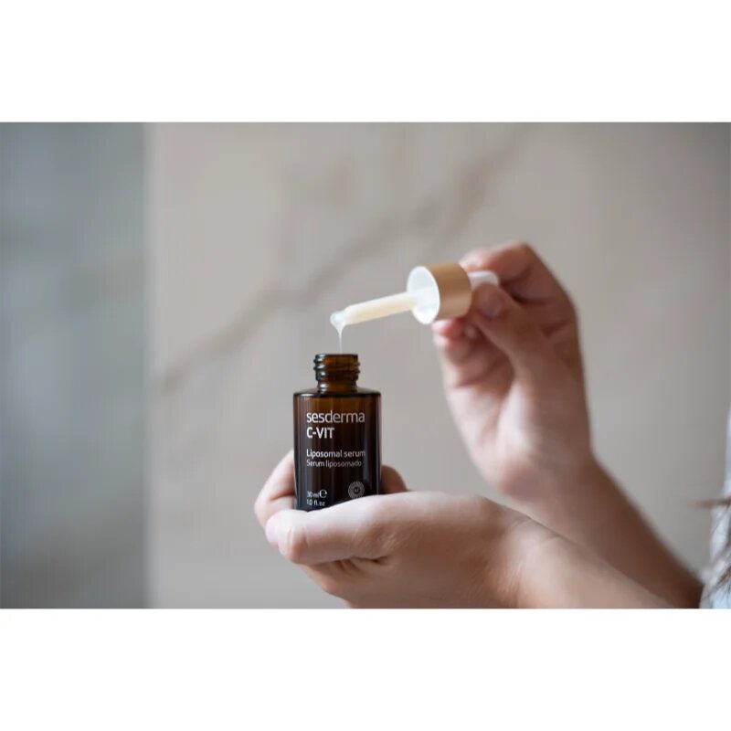 Sesderma C-Vit Liposomal Serum liposzómás bőrélénkítő szérum 30 ml