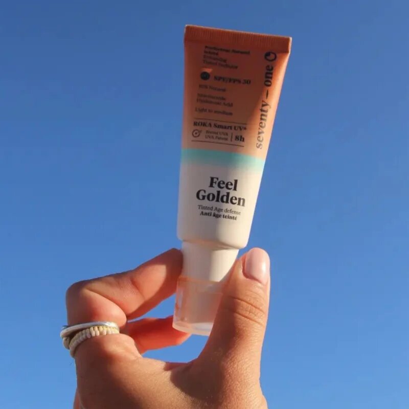 SeventyOne Feel Golden SPF30 tonizáló napozó folyadék az arcra SPF 30 40 ml