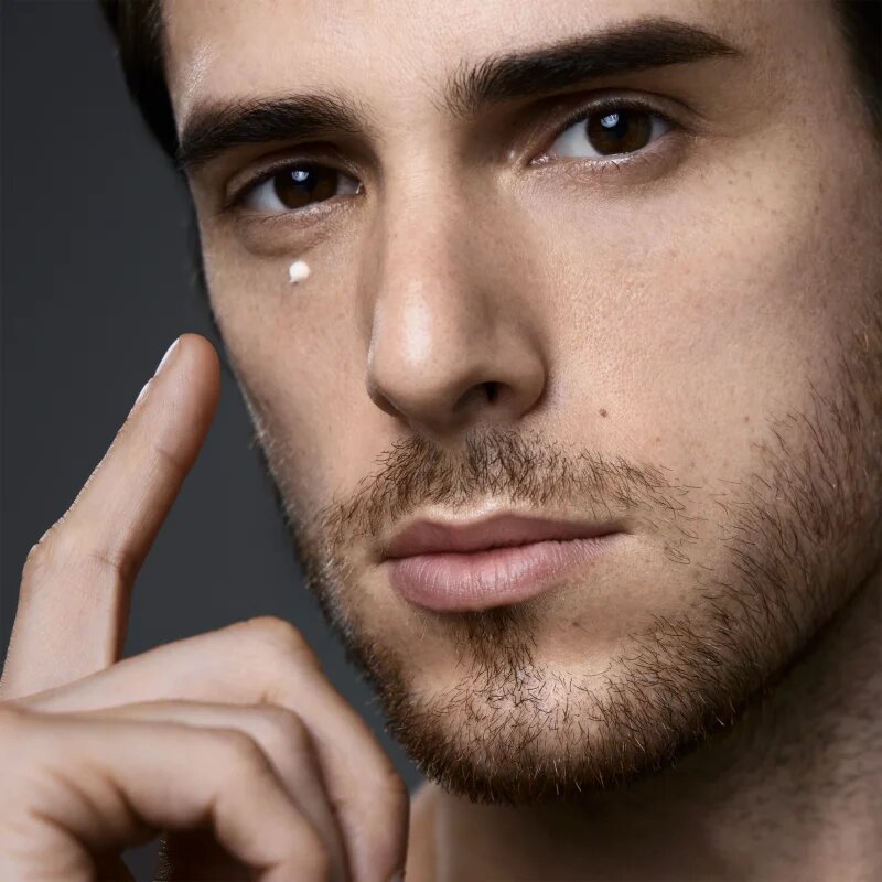 Shiseido Men Total Revitalizer Eye gyengéd szemkrém uraknak 15 ml