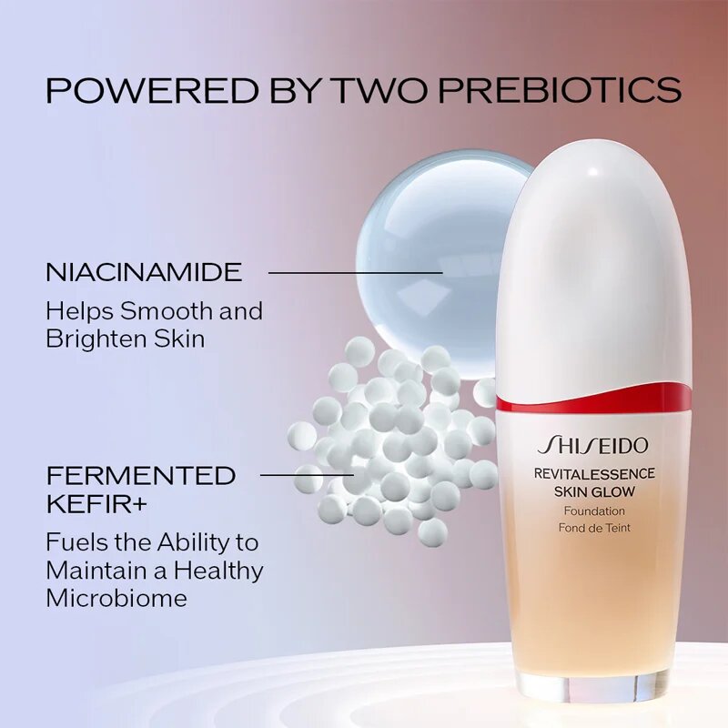 Shiseido Revitalessence Skin Glow Foundation könnyű alapozó világosító hatással SPF 30 árnyalat Sand 30 ml