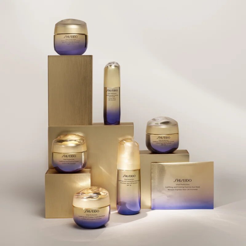 Shiseido Vital Perfection Uplifting & Firming Express Eye Mask kisimító és feszesítő maszk a szem köré 12 db
