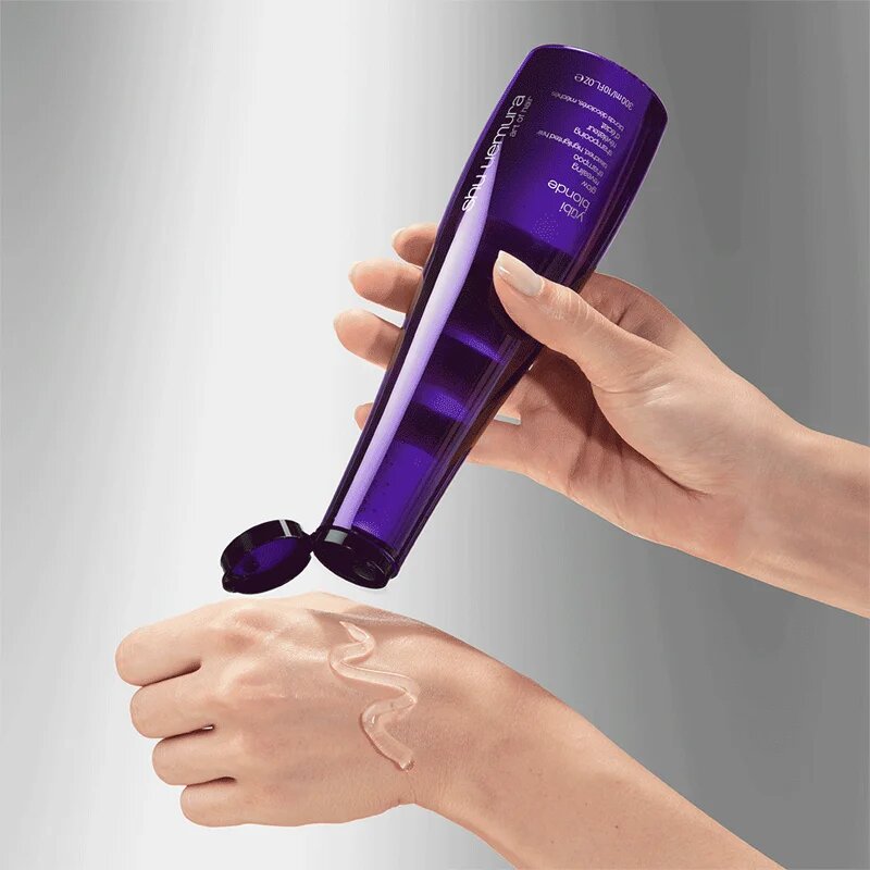 Shu Uemura Yūbi Blonde Shampoo élénkítő sampon szőke és ősz hajra 300 ml