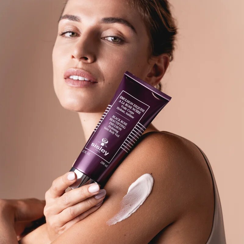 Sisley Black Rose Beautifying Emulsion hidratáló emulzió testre 200 ml