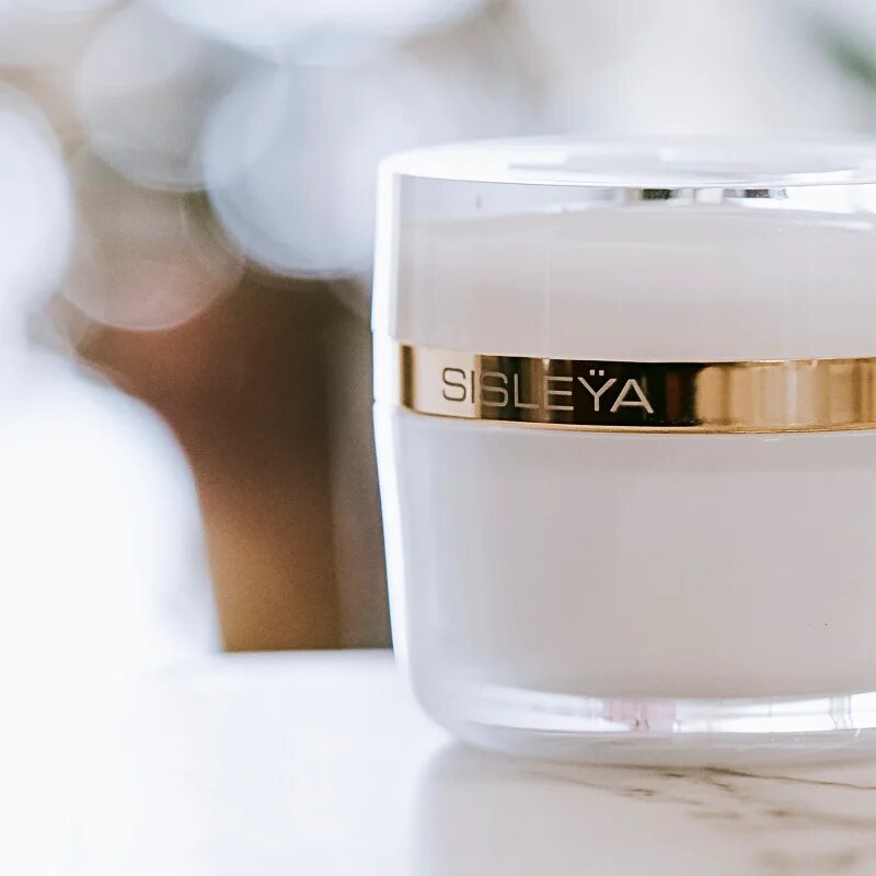Sisley L'Integral Anti-Age Day and Night teljeskörű ápolás a bőröregedés ellen 50 ml