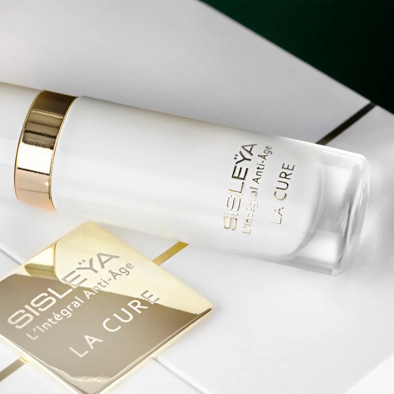 Sisley L'Integral Anti-Age La Cure Set 4 hetes intenzív kúra a fiatalos kinézetért 4x10 ml