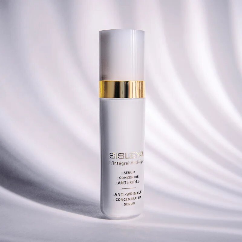 Sisley Sisleÿa L'Integral Sérum Concentré Anti-Rides kisimító arcszérum a ráncok ellen 30 ml
