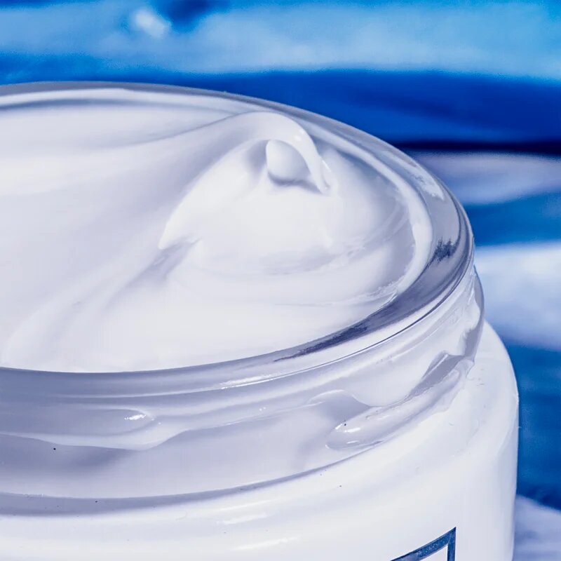 Sisley Velvet Nourishing Cream with Saffron Flowers hidratáló krém száraz és érzékeny bőrre 50 ml