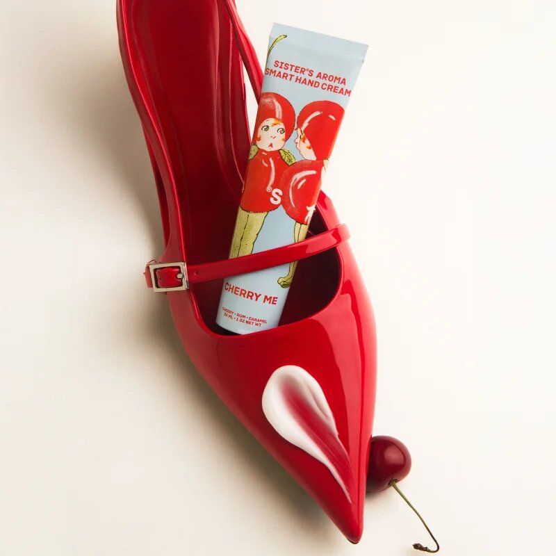 Sister's Aroma Smart Hand Cream Cherry Me ápoló kézkrém hölgyeknek 30 ml