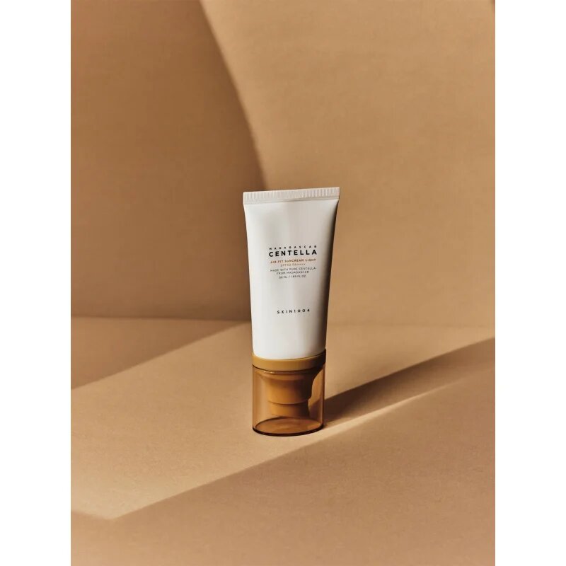 SKIN1004 Madagascar Centella Air-Fit Suncream Light ásványi védő fluid arcra SPF 30 50 ml