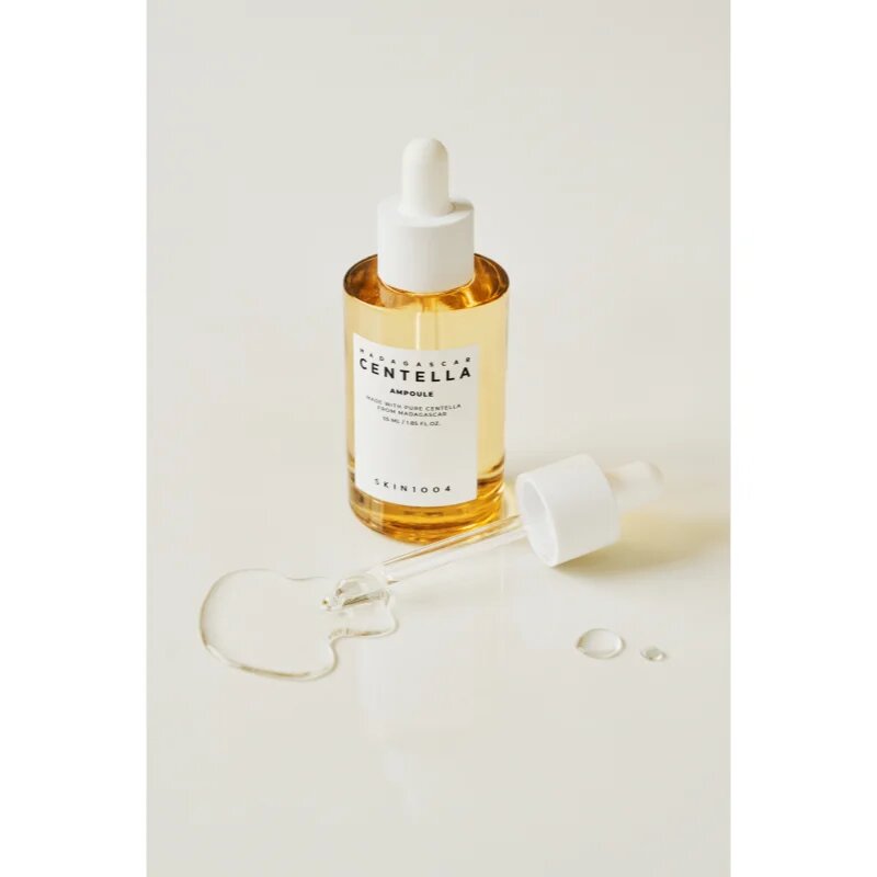 SKIN1004 Madagascar Centella Ampoule hidratáló szérum az érzékeny bőr megnyugtatásához és erősítéséhez 55 ml