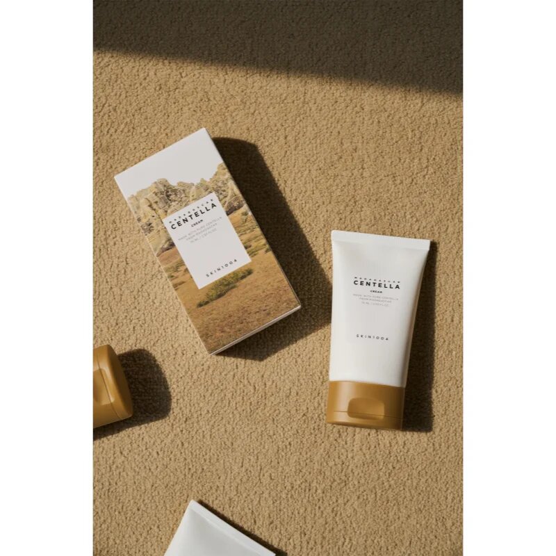 SKIN1004 Madagascar Centella Cream Könnyű enyhítő krém érzékeny és irritált bőrre 75 ml