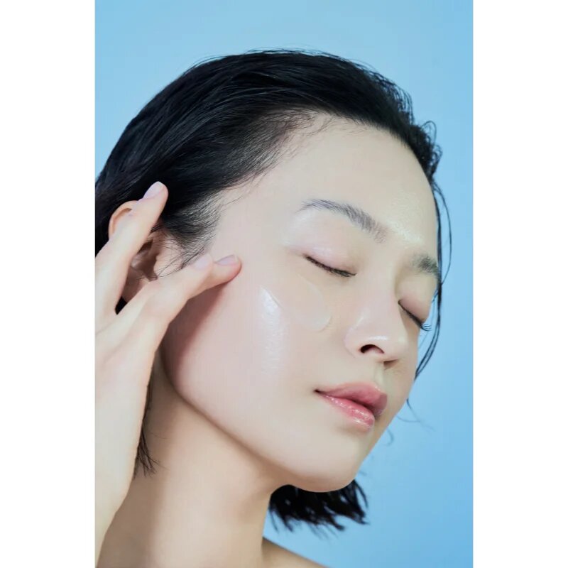 SKIN1004 Madagascar Centella Hyalu-Cica Sleeping Pack tökéletesítő és hidratáló éjszakai arcmaszk a bőr feszességéért 30 ml