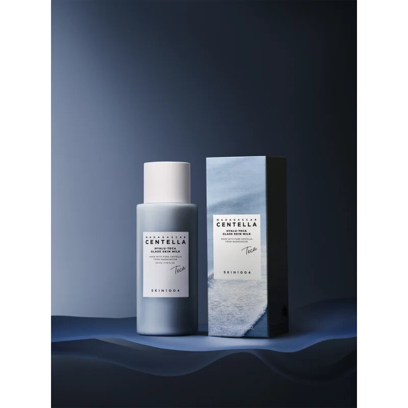 SKIN1004 Madagascar Centella Hyalu-Teca Glass Skin Milk tejes tonik élénk és hidratált bőr 210 ml