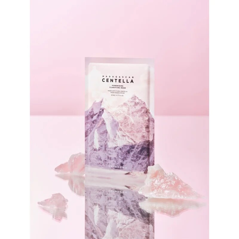 SKIN1004 Madagascar Centella Poremizing Clarifying Mask arcmaszk a bőr kisimításáért és a pórusok minimalizásáért 23 ml