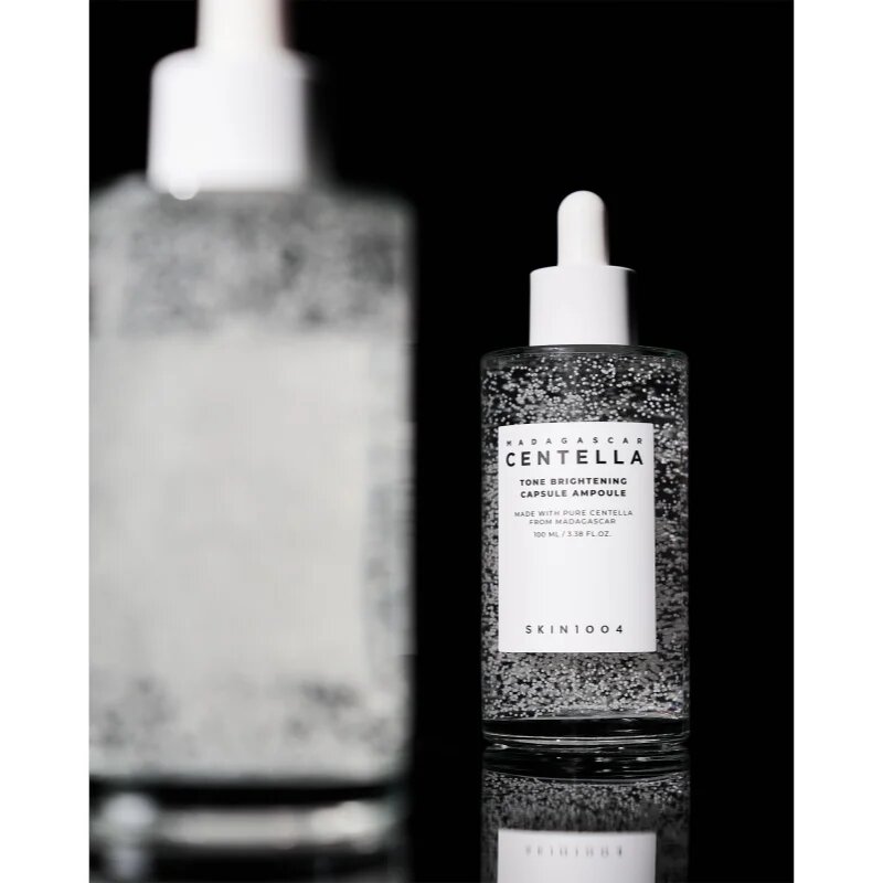 SKIN1004 Madagascar Centella Tone Brightening Capsule Ampoule hidratáló szérum az élénk és kisimított arcbőrért 100 ml