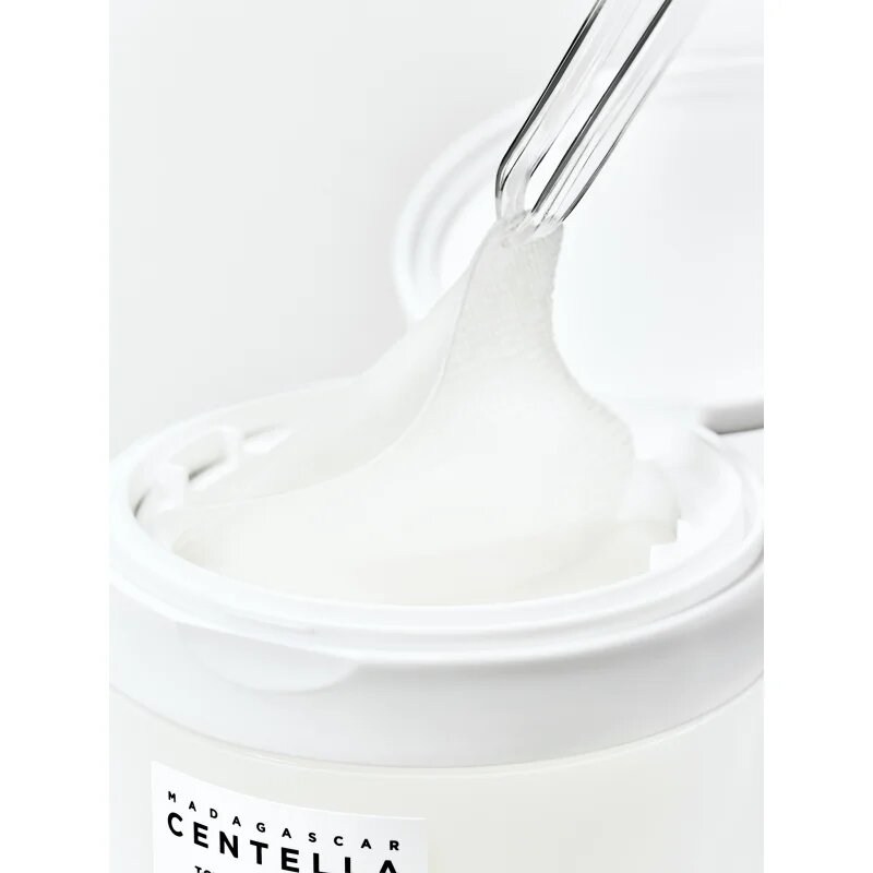 SKIN1004 Madagascar Centella Tone Brightening Dark Spot Ampoule Pad tonizáló párnák a sötét foltok ellen 60 db