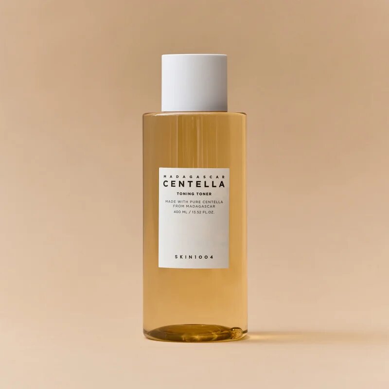 SKIN1004 Madagascar Centella Toning Toner gyengéd bőrhámlasztó tonik az érzékeny arcbőrre 400 ml