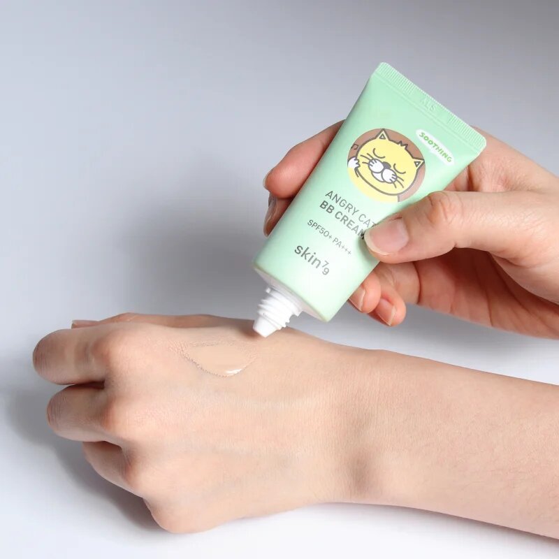 Skin79 Animal For Angry Cat BB krém a bőrhibákra SPF 50+ árnyalat Petal Beige 30 ml