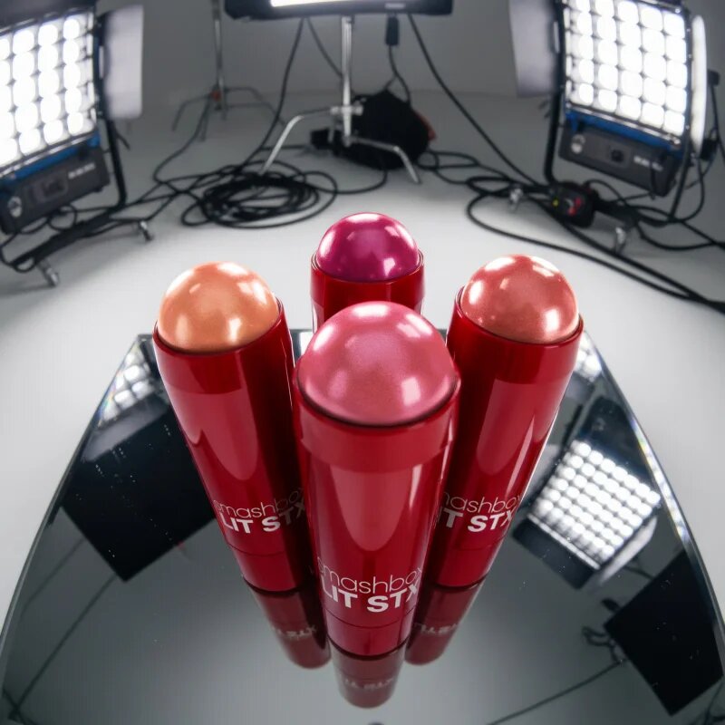 Smashbox LIT STX Blushlighter élénkítő arcpirosító stift árnyalat Pixel Plum 5 g