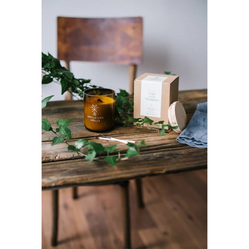 Smells Like Spells Norse Magic Freya illatgyertya fa kanóccal (love/relationship) 200 g