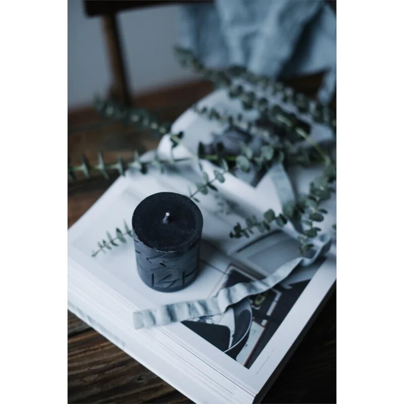 Smells Like Spells Rune Candle Hag illatgyertya (purification/protection) 300 g