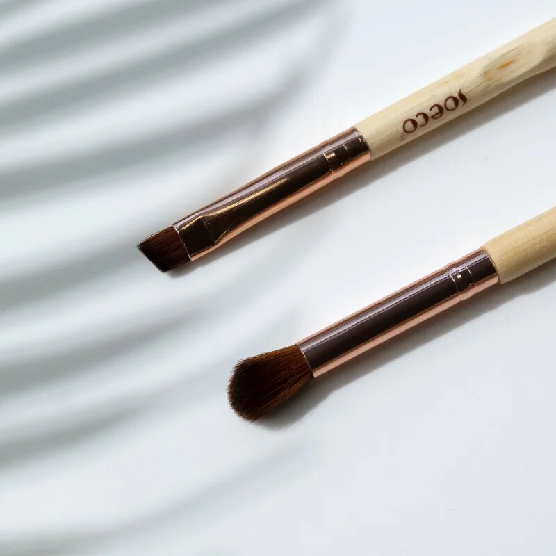 So Eco Eye Duo ecsetszett a szem sminkeléséhez