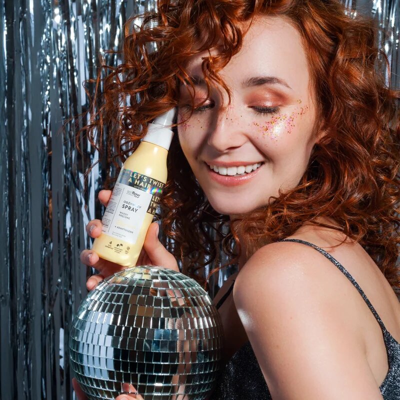 so!flow Curly Hair Nourishing Spray leöblítést nem igénylő spray göndör hajra 150 ml
