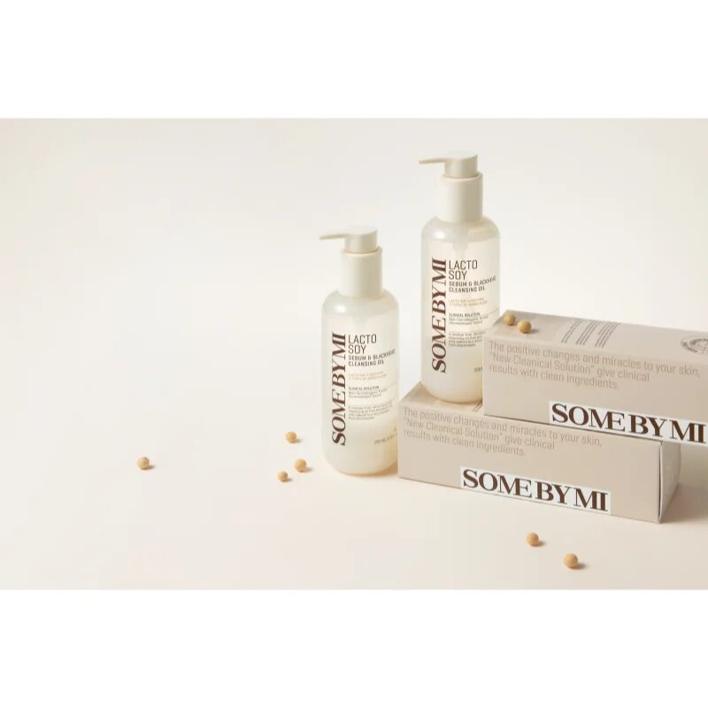Some By Mi Lacto Soy Sebum & Blackhead Cleansing Oil gyengéden tisztító olaj az érzékeny arcbőrre 200 ml