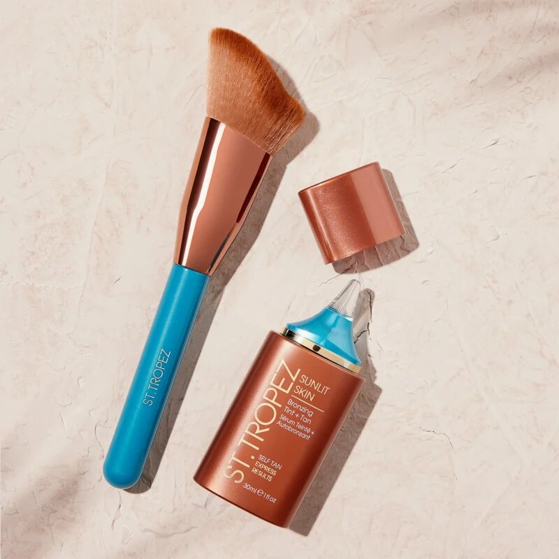 St.Tropez Tantour & Applicator Brush önbarnító applikátor 1 db