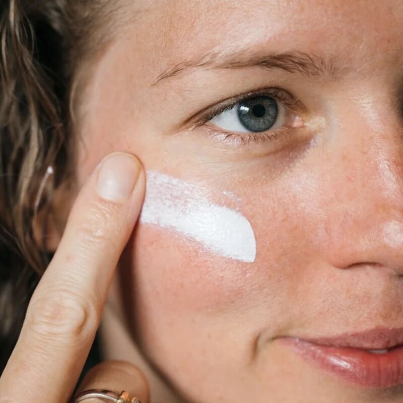 Suntribe Daily Mineral UV Shield ásványi napozó krém SPF 50 50 ml