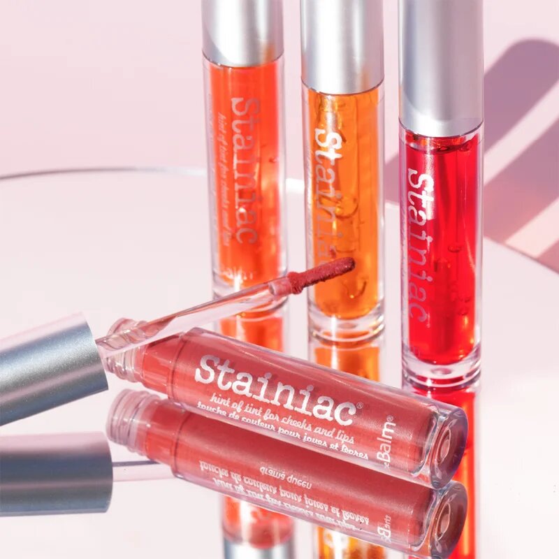 theBalm Stainiac® Lip And Cheek Stain multifunkcionális smink ajkakra és arcra árnyalat 4 ml