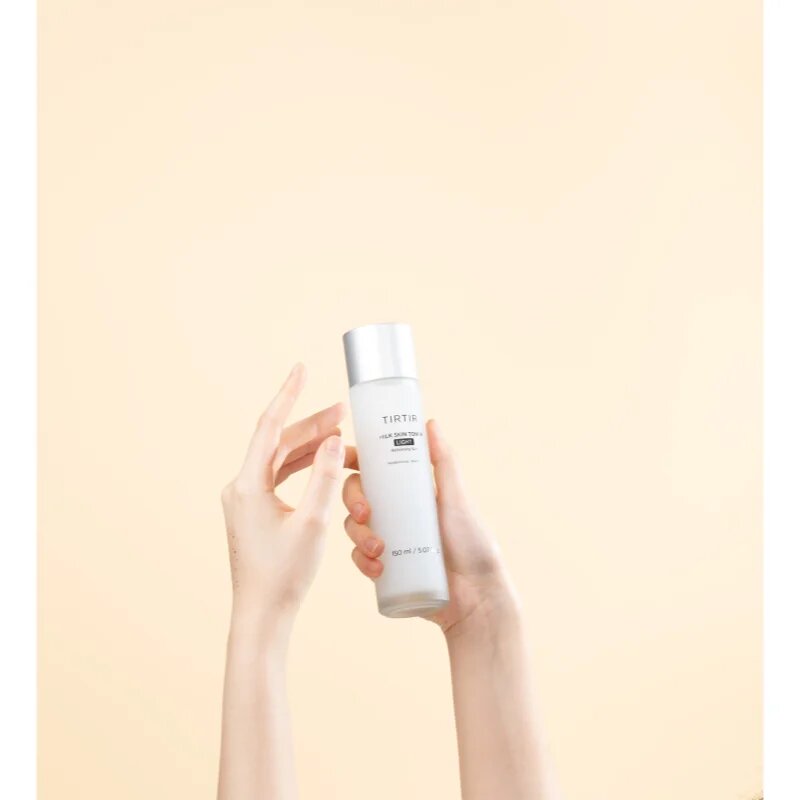 TIRTIR Milk Skin Toner Light hidratáló tonik a problémás bőrre 150 ml