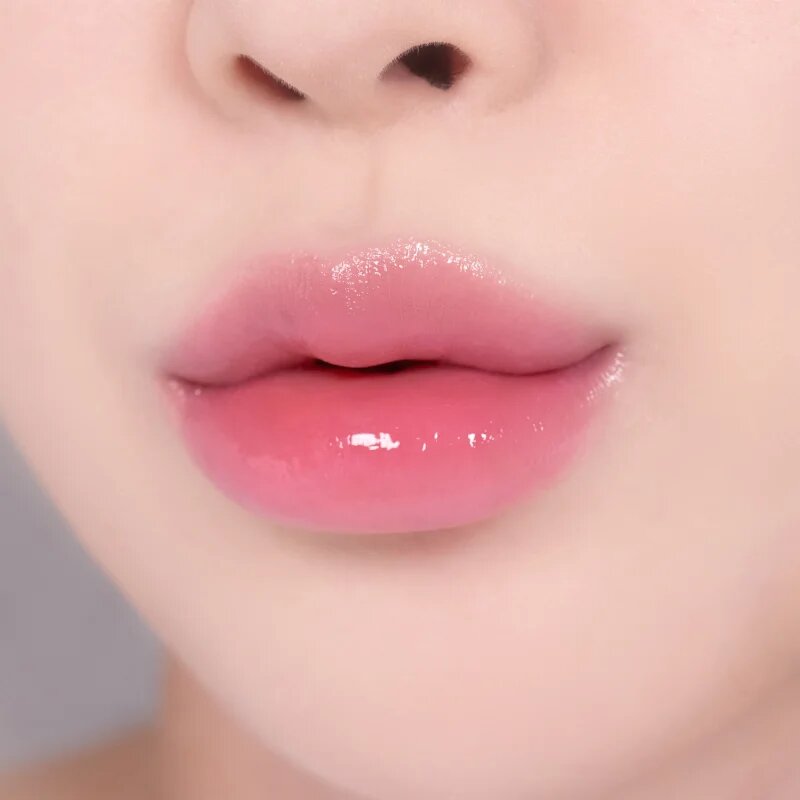 TIRTIR Water Mellow Lip Balm hidratáló ajakbalzsam fénnyel árnyalat 01 Icy Blue 3.2 g