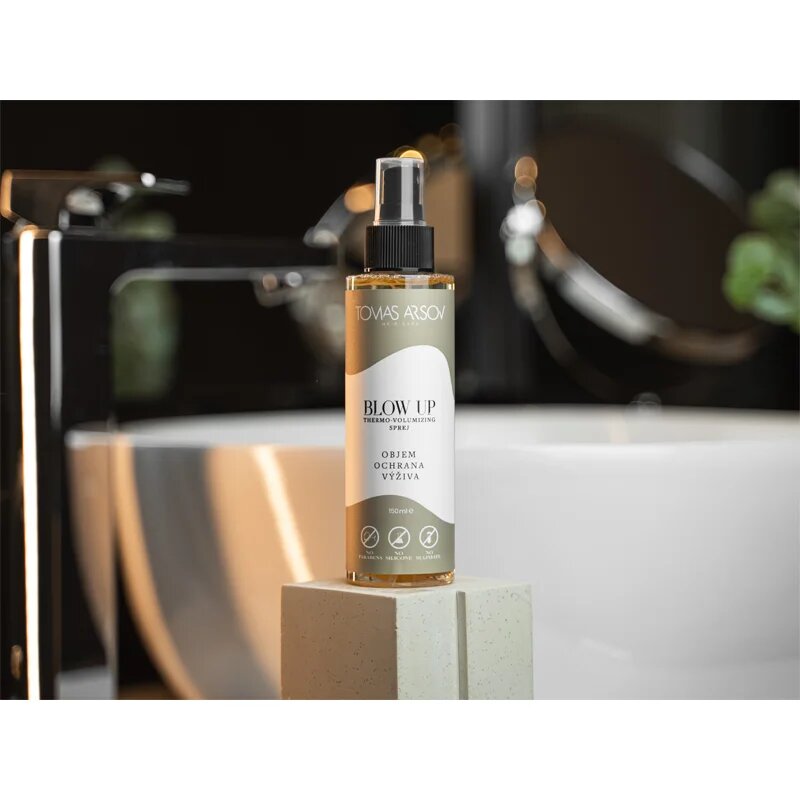 Tomas Arsov Blow-up thermo-volumizing dúsító spray hajszárításhoz és hajformázáshoz 150 ml